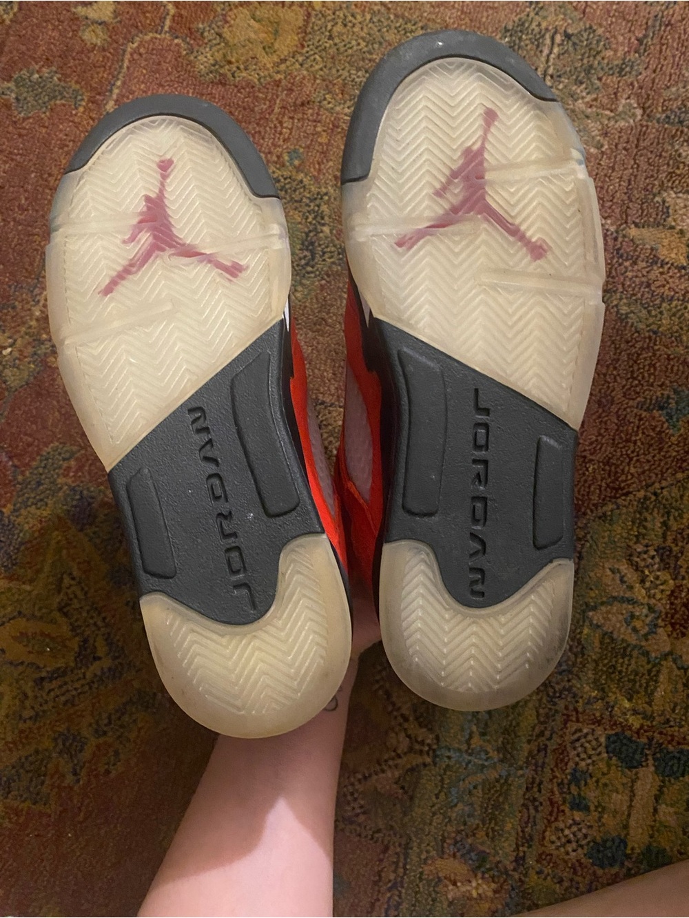 Jordan 5s Red/Black✨ - Picture 3 of 8